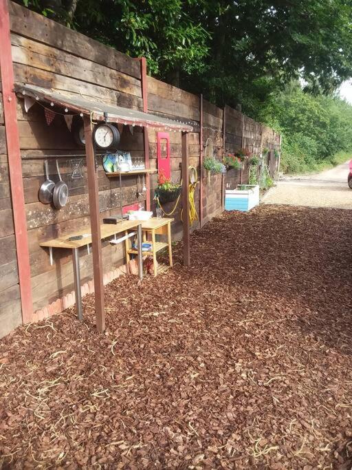 Bursledon Rockets'S Retreatヴィラ エクステリア 写真